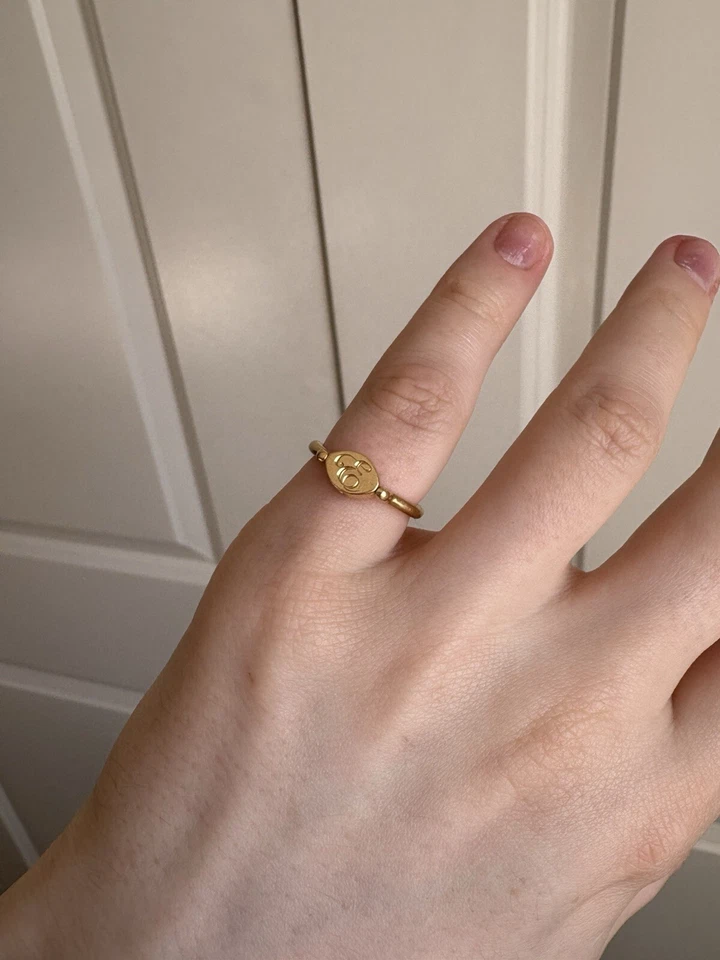 Sello giratorio Jillian Abboud personalizado oro amarillo 18k diamante marquesa vintage Foto 4 de 4