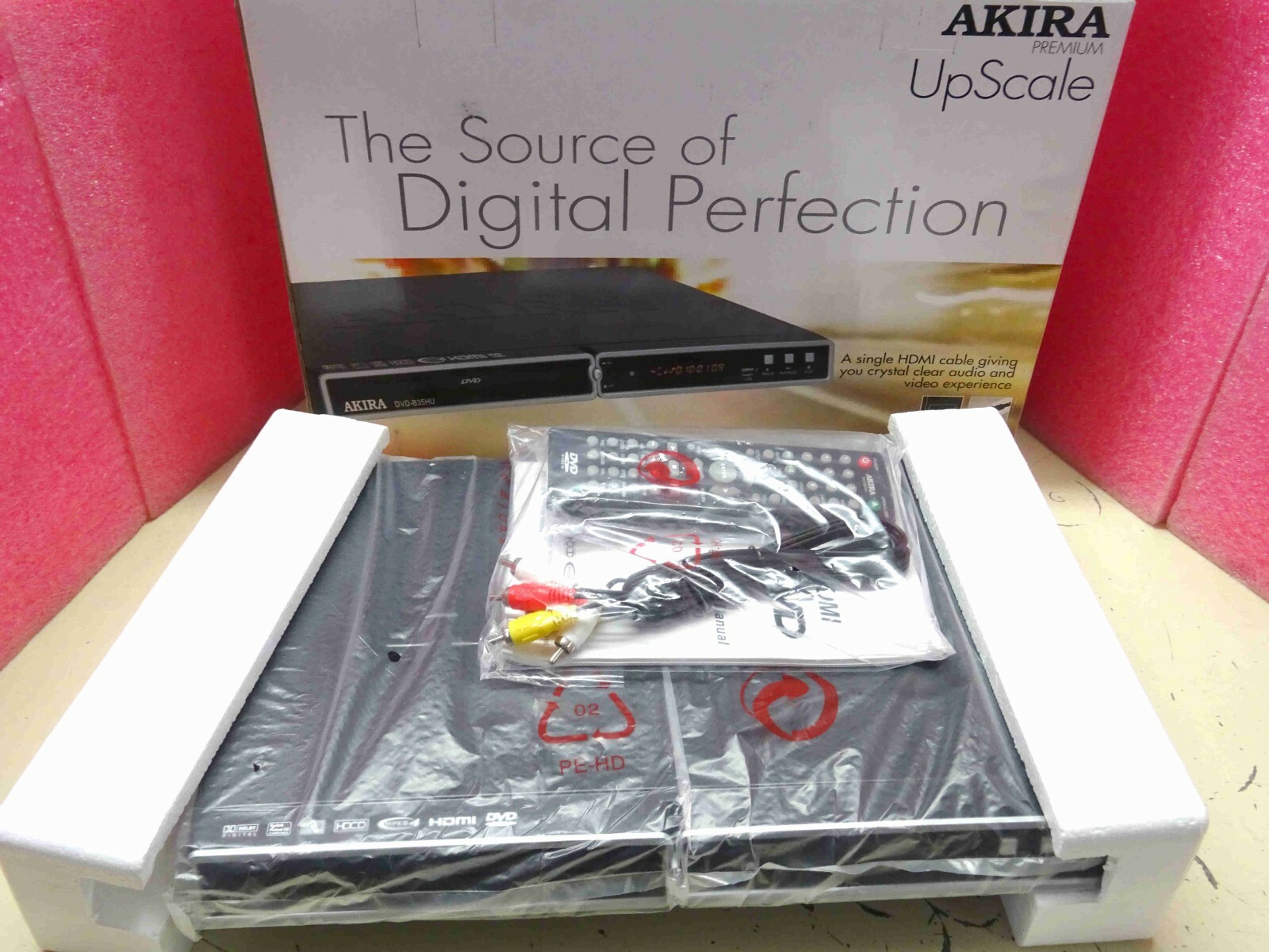 Lecteur DVD de salon AKIRA B35HU ideal pour visionner vos anciens films de vacances en famille