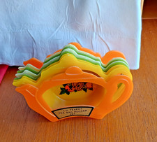 Vintage Plastic Tea Bag Caddy & 6 holders Made In Hong Kong No 120-Fla Souvenir
