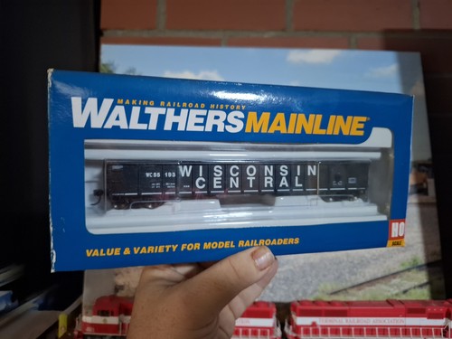 Góndola lateral lisa Walthers Mainline Wisconsin Central Thrall - WC #55193 | Condition: Used