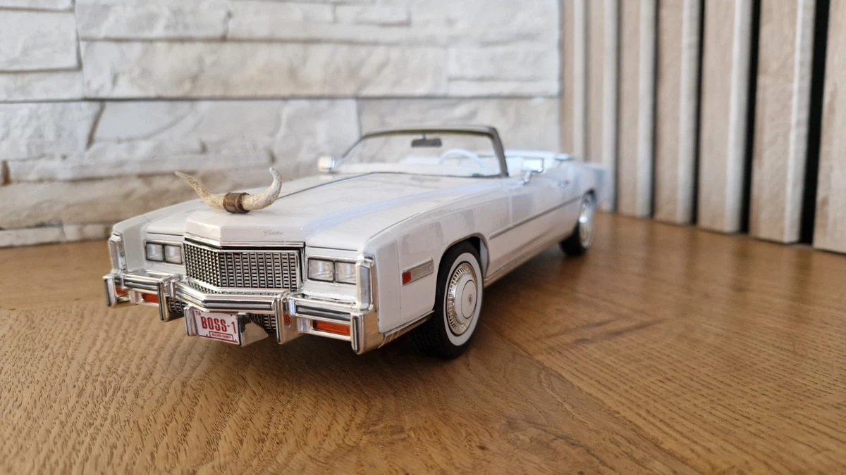 Véhicules miniatures 1:24 Cadillac