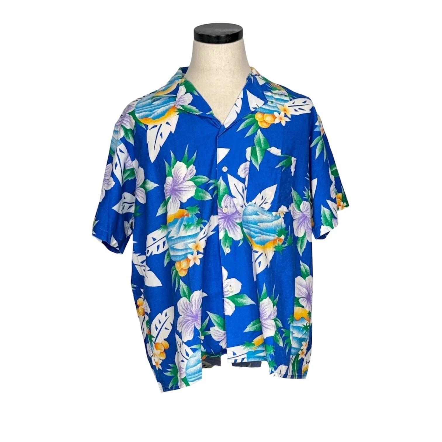Vintage Hawaiian Shirt XL Floral Print Blue Short Sleeve Button-Up 80s
Opens in a new window or tab