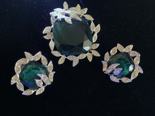 Vintage Sarah Coventry Ice Holiday Ser