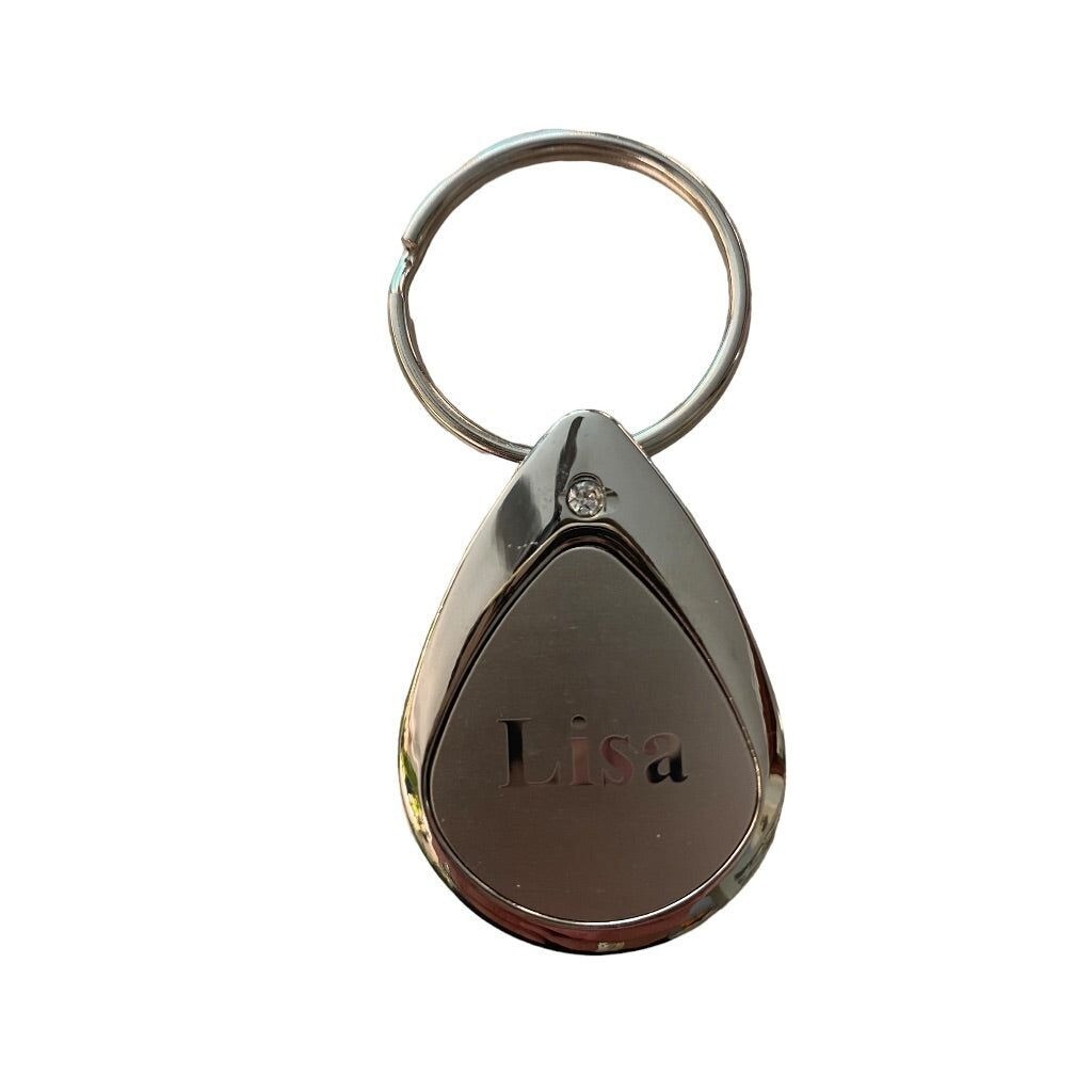 Silvertone Personalized Keychain Key Ring "Lisa" … - image 1