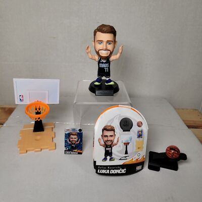 NBA ballers　Luka Dončić レア レイカーズフィギュア NBA ballers Luka Dončić レア レイカーズフィギュア