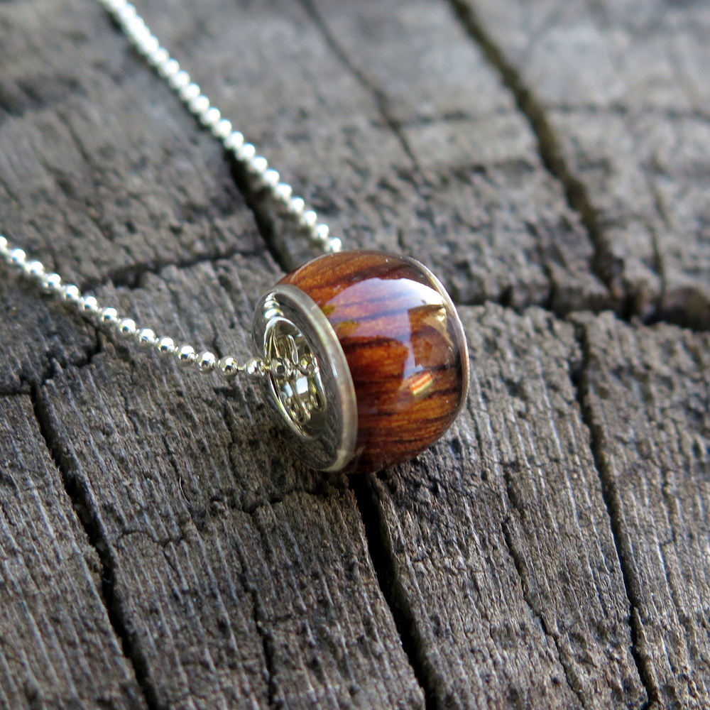 Sterling Silver Hawaiian KOA Wood Fancy Monstera Leaf Pendant by