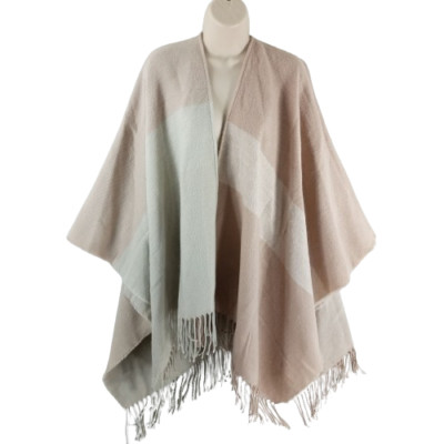 Soia & Kyo Size OS Yadira Wrap Sweater Shawl Scarfigan Colorblock New With Tags