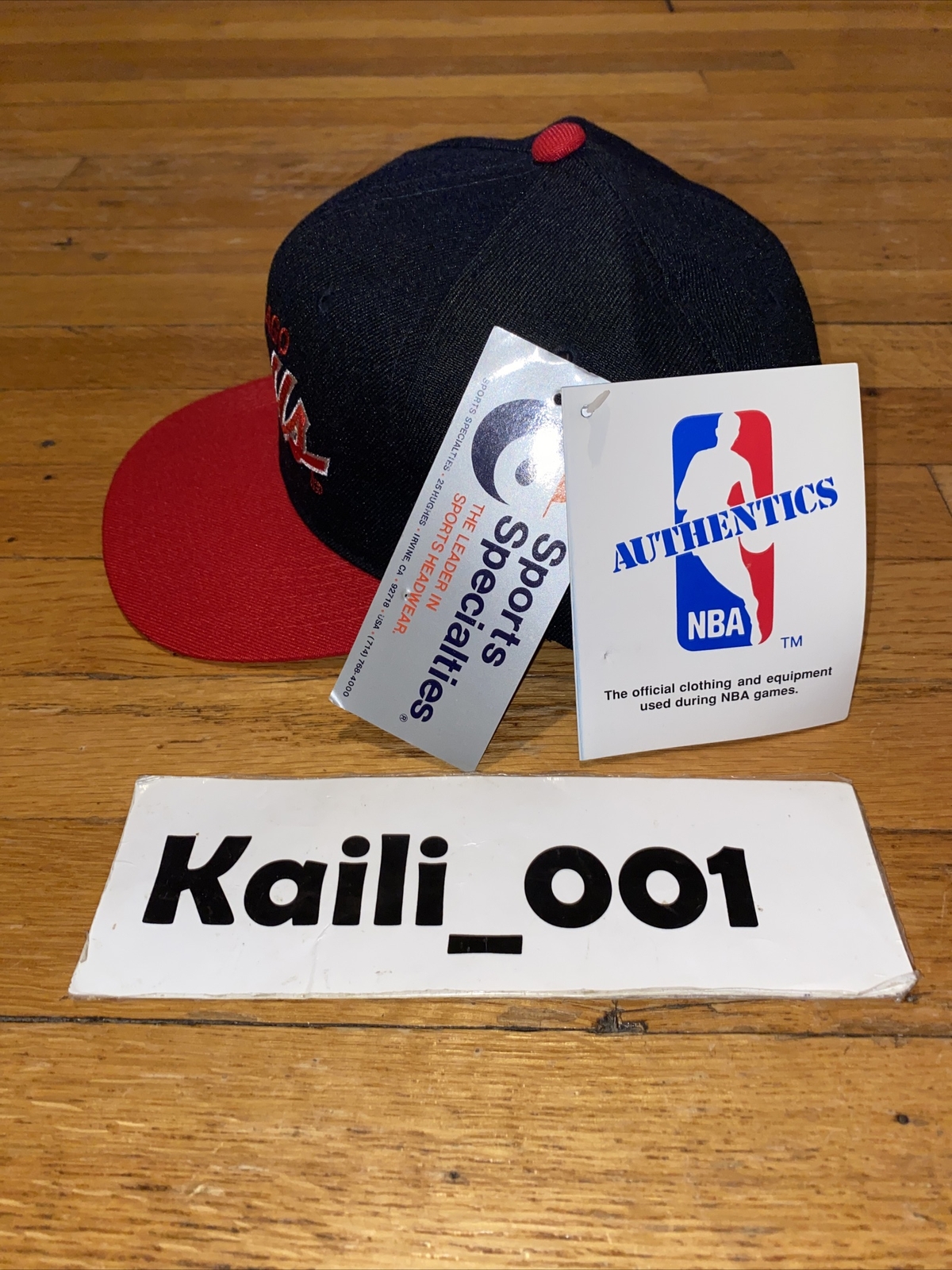 VTG 2 Chicago Bulls SNAP BACK HAT Sports Specialties B image 3