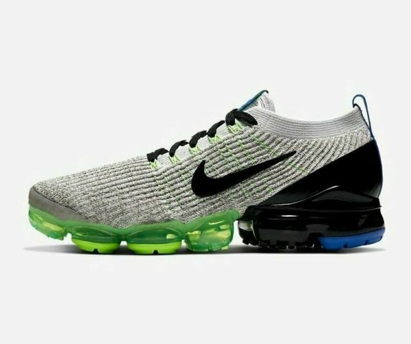 white vapormax size 5.5