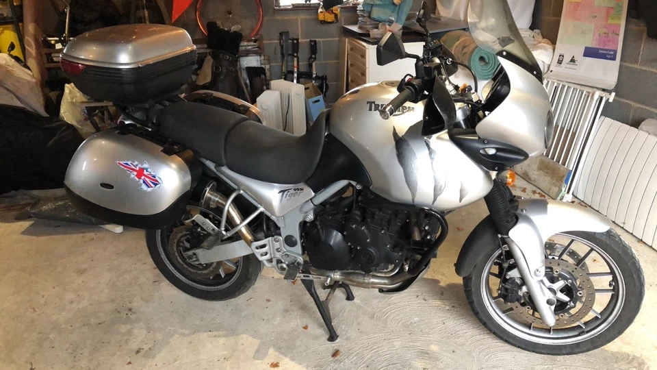 Triumph Tiger 955i 2007 - Image 3 of 4
