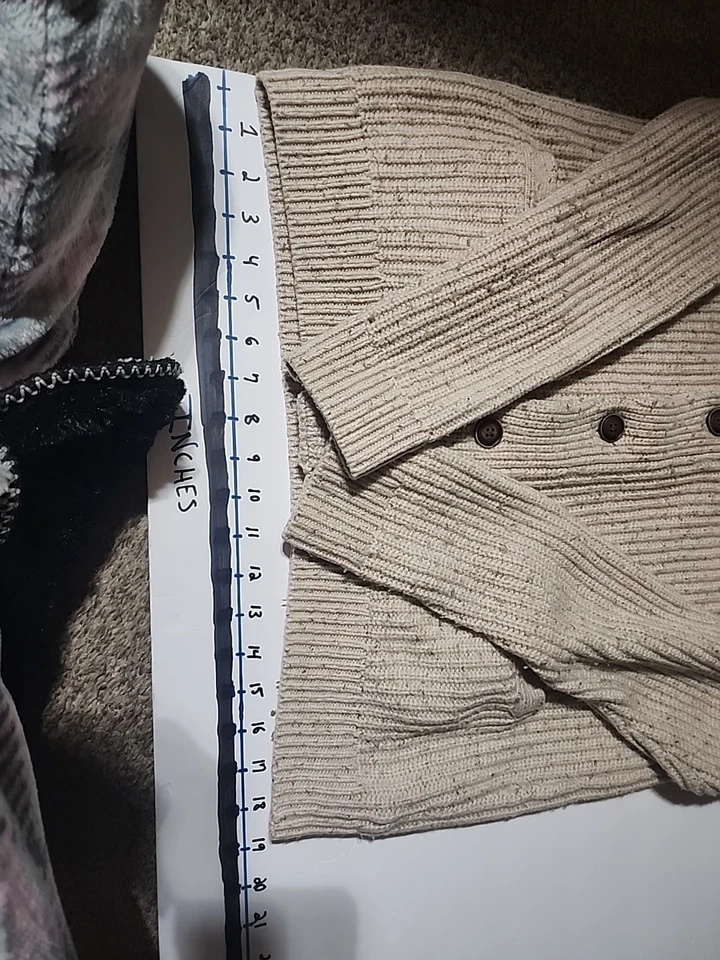 Suéter cárdigan abotonado cuello chal mediano H&M- para hombre Foto 2 de 4