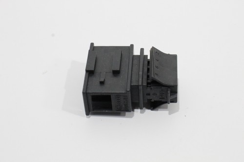 VW Caravelle T5 FL 8 Pin Plug Connector New Genuine 3B0972734 - Picture 4 of 13