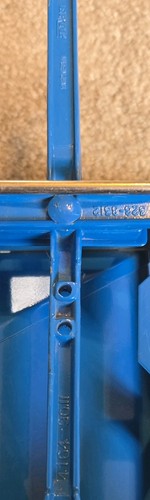 Vintage ERTL New Holland Blue Die-Cast Gravity Feed Wagon - 1:16 Scale **RARE** - Picture 11 of 11