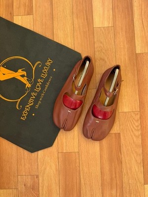 MAISON MARGIELA BROWN   TABI BALLETS  SIZE EU 38   , 8  US , 5  UK
