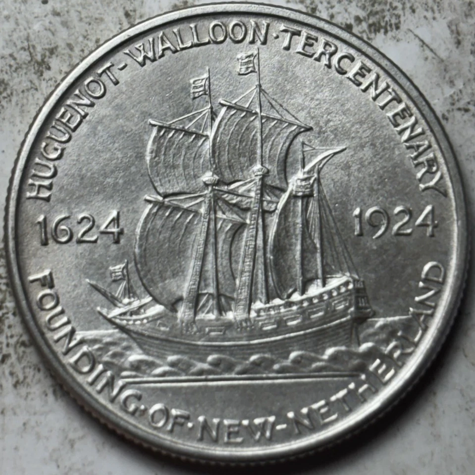 1924 Huguenot 50c Commemorative Half Dollar. Attractive AU Details, Cleaned - Image 2 of 2