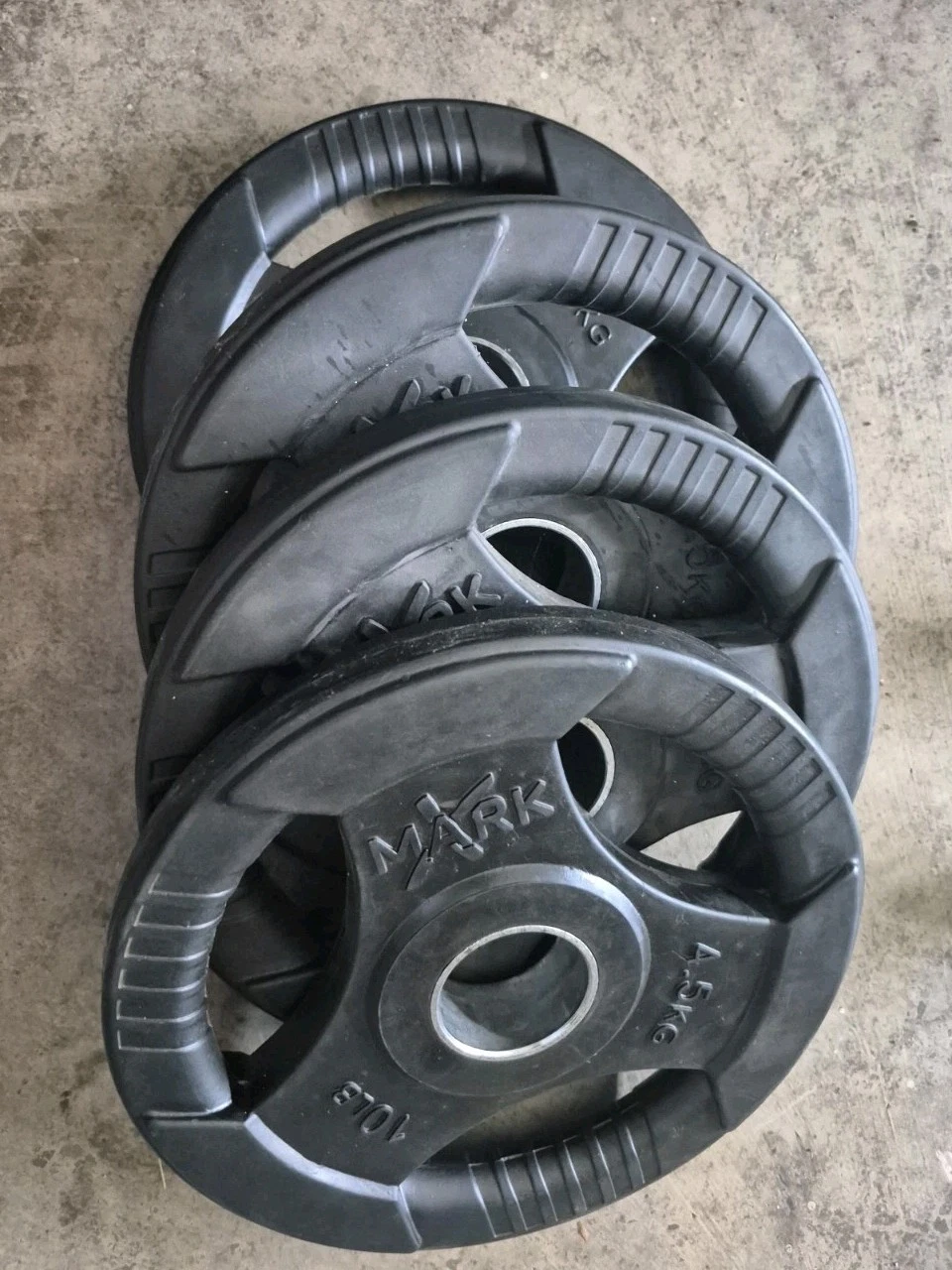 XMark Set Of 4 - 10lb Weights