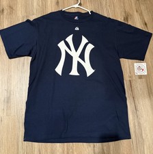 NWT Derek Jeter New York Yankees Majestic Navy T-Shirt Size Large MLB Captain