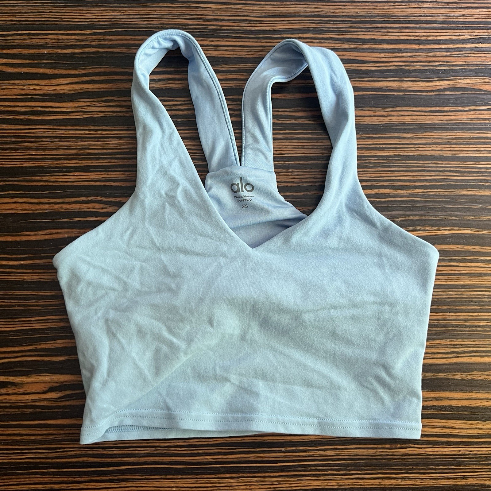 Alo Yoga Workout V Neck Cropped Tank Top Size Extra Small Blue NO PADS XS