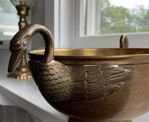 Vintage Solid Brass Double Handle Swans Figural Centerpiece Bowl Catch All - Picture 2 of 19