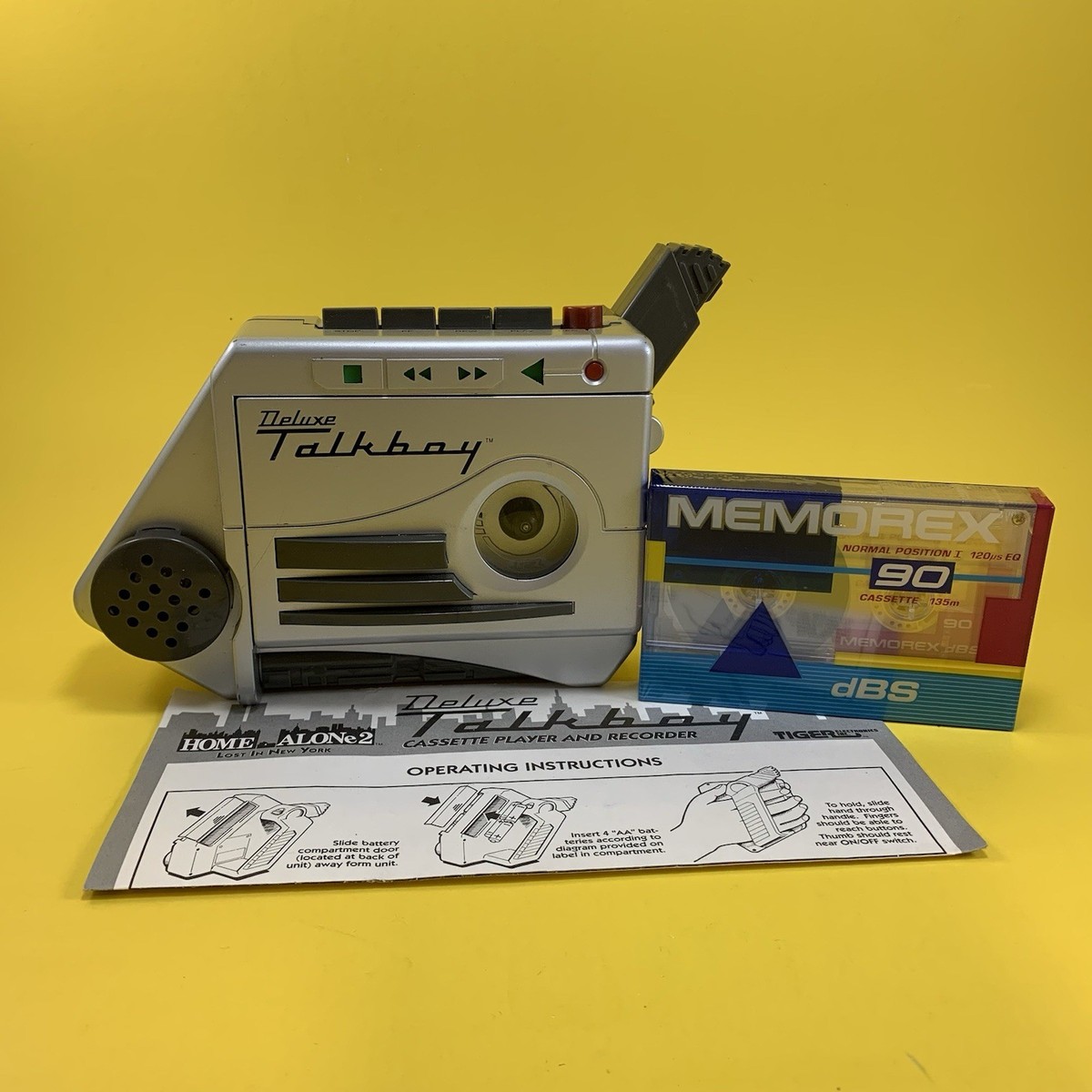 ホームアローン2 ウォーキートーキー　トランシーバ　１９９２年 VINTAGE HOME ALONE 2 DELUXE TALKBOY CASSETTE TAPE PLAYER VOICE