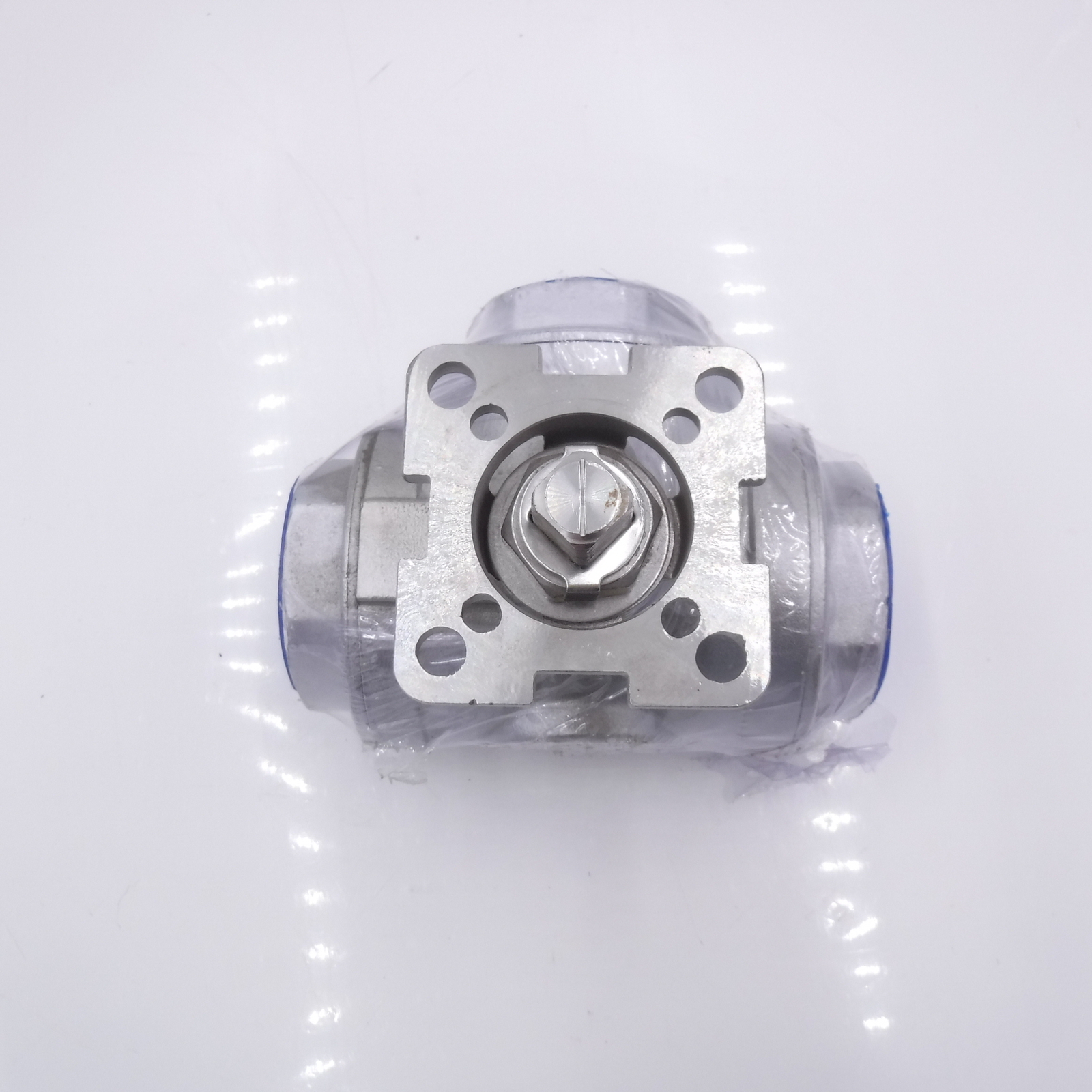 Flow Plus 1 1 2 3 Way T Port CF8M 1000 WOG Ball Valve SEE DESC EBay flow-plus-1-1-2-3-way-t-port-cf8m-1000-wog-ball-valve-see-desc-ebay