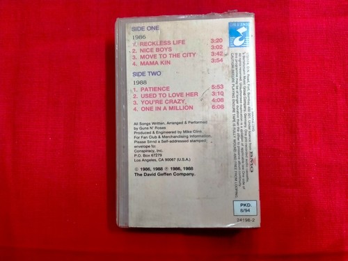 GUNS N ROSES G N R LIES RARE orig CLAMSHELL CASSETTE TAPE INDIA indian 1998 - Picture 3 of 4