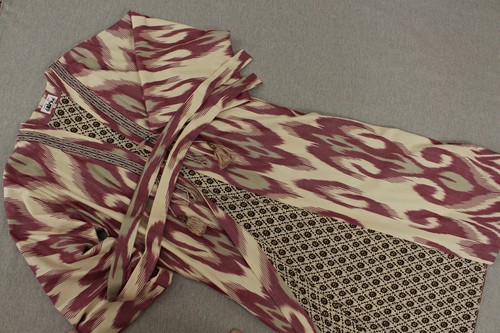 Uzbek ikat chapan,cotton kaftan cape,boho beige coat,ethnic abaya,cover kimono - Picture 9 of 10