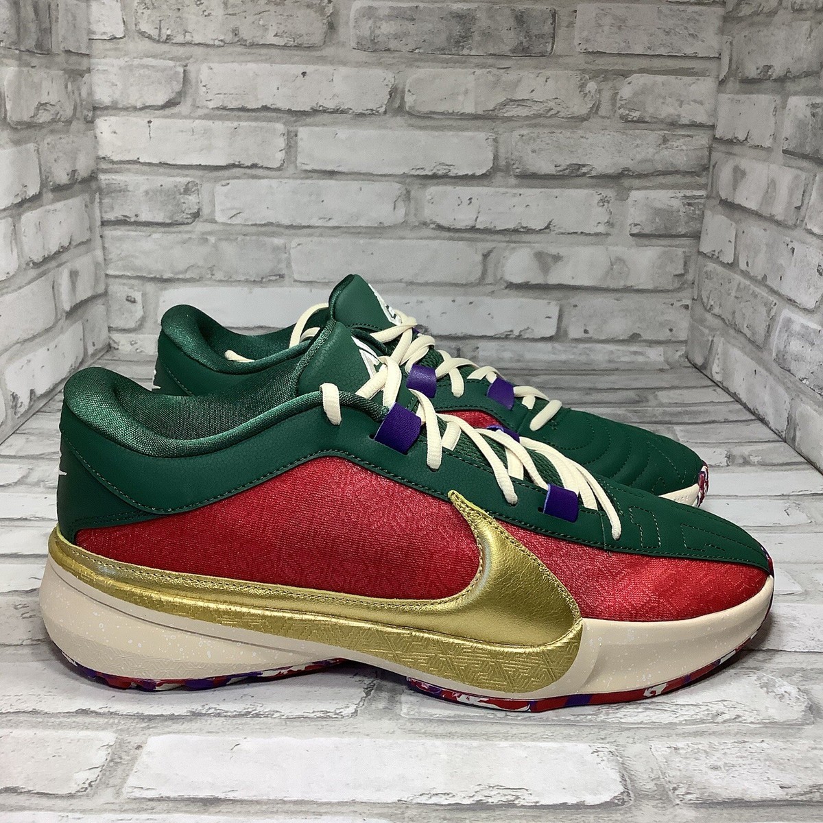 Nike Zoom Freak 5 Gym Red/Metallic Gold-Fir Rouge Gym DZ2944  display picture 3