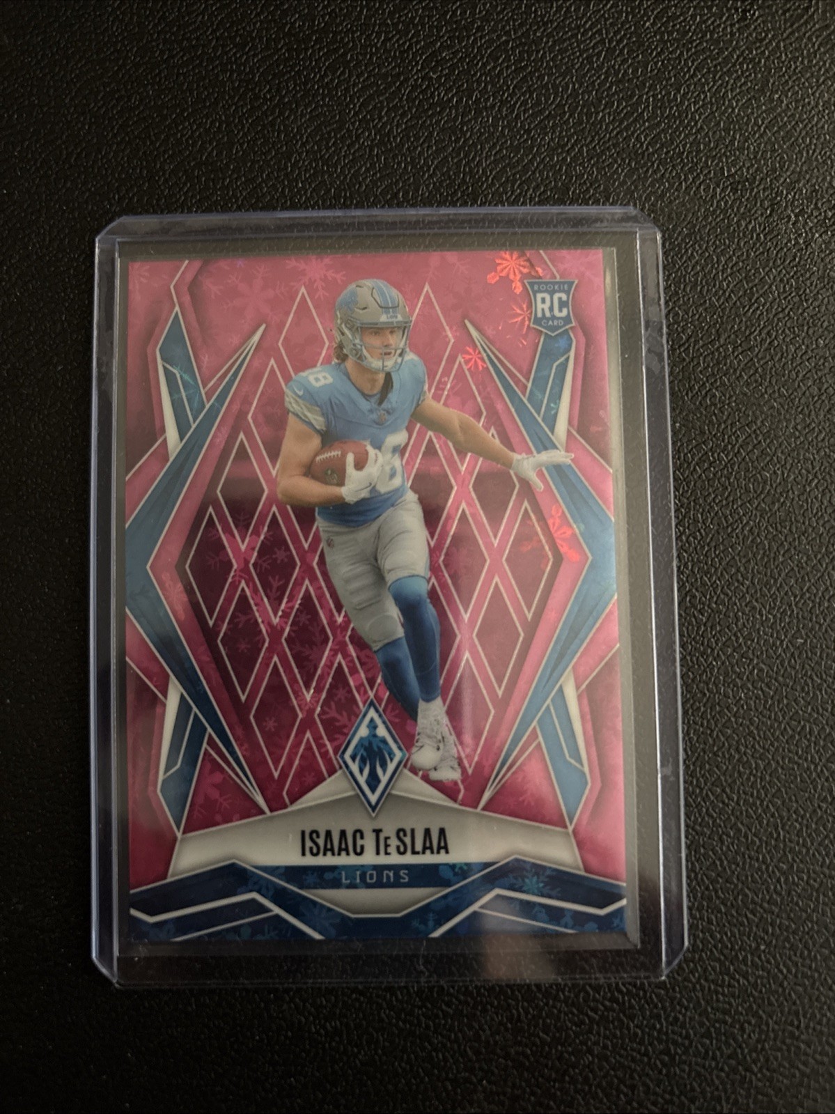 2025 Panini Phoenix - Rookies Isaac Teslaa #189 Pink Winter 225/299 Rookie RC