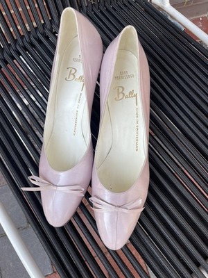 Pumps Gr. 7. 1/2 Bally hell lila