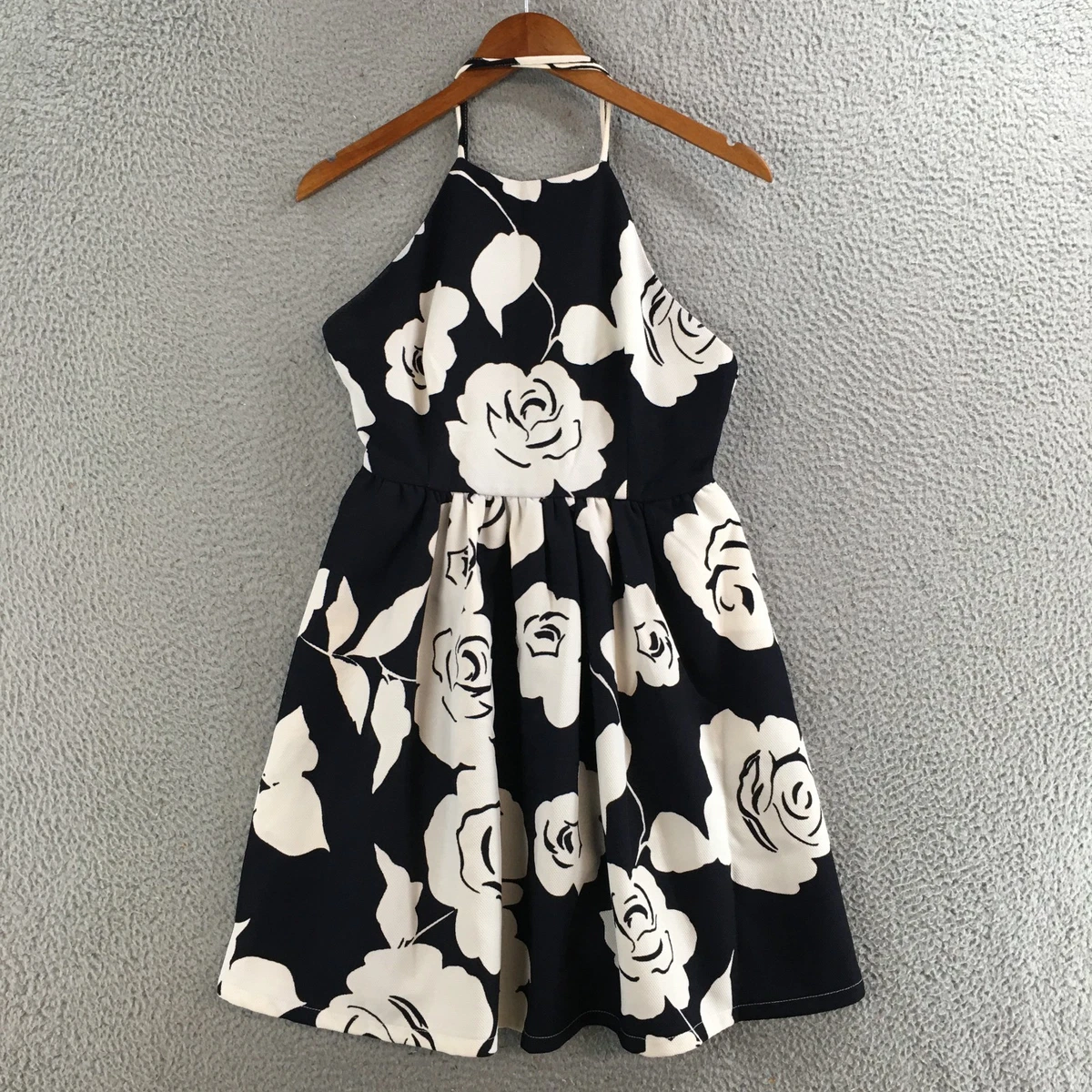 Halter Fit & Flare Dresses for Women for sale | eBay Halter Fit & Flare Dresses for Women for sale | eBay