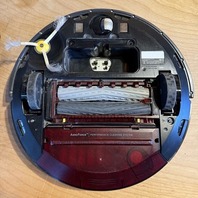 iRobot Roomba 880 Vacuum – No Battery-some defects-working-READ | eBay