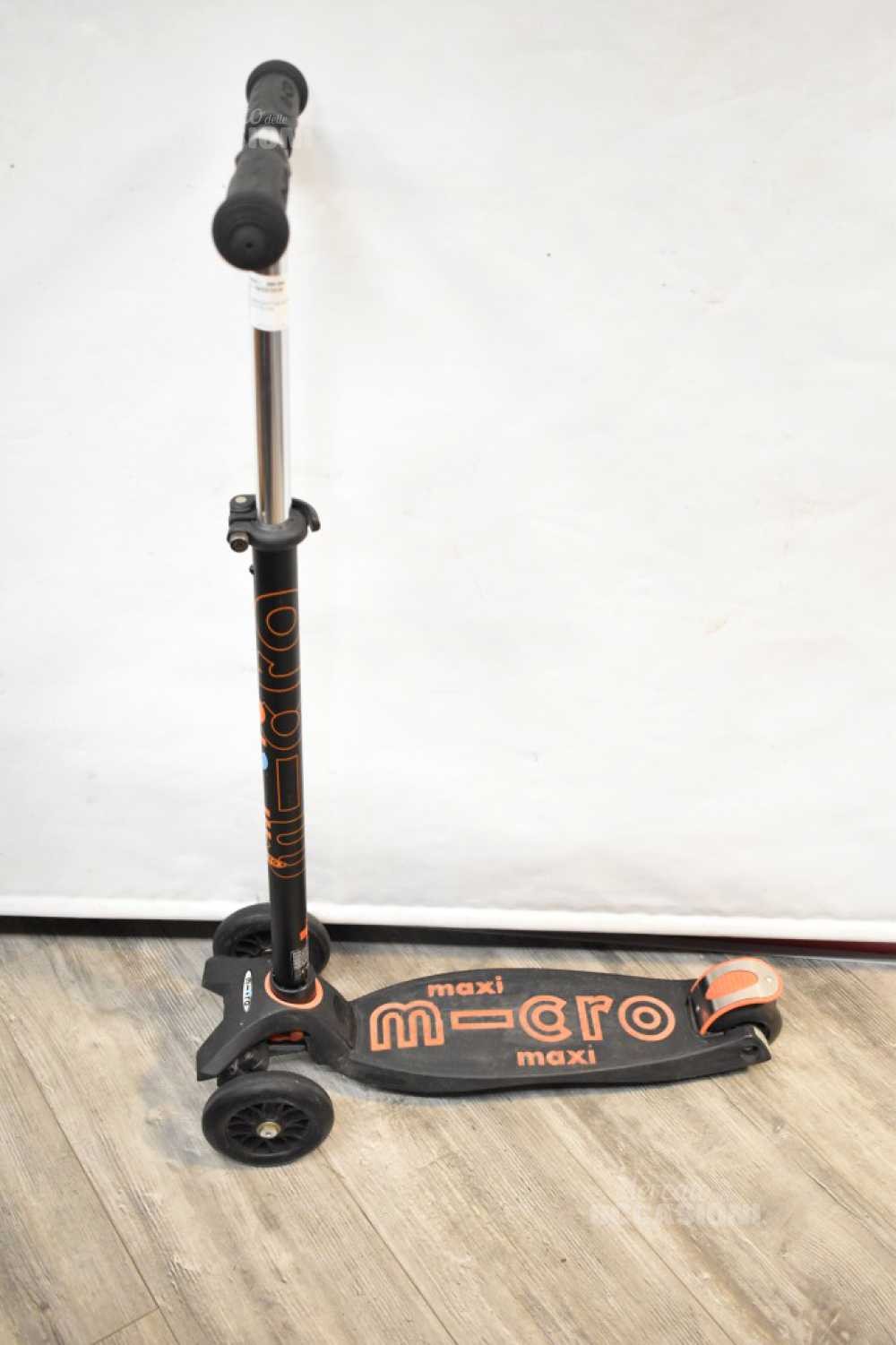 Monopattino M-cro Maxi A Tre Ruote