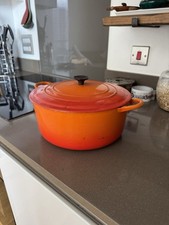 Le Creuset Cast Iron Round Casserole Dish Dutch Oven