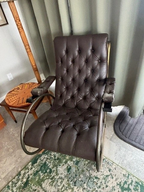 25+ Original Mid-Century Modern Antique Rocking Chairs for sale
