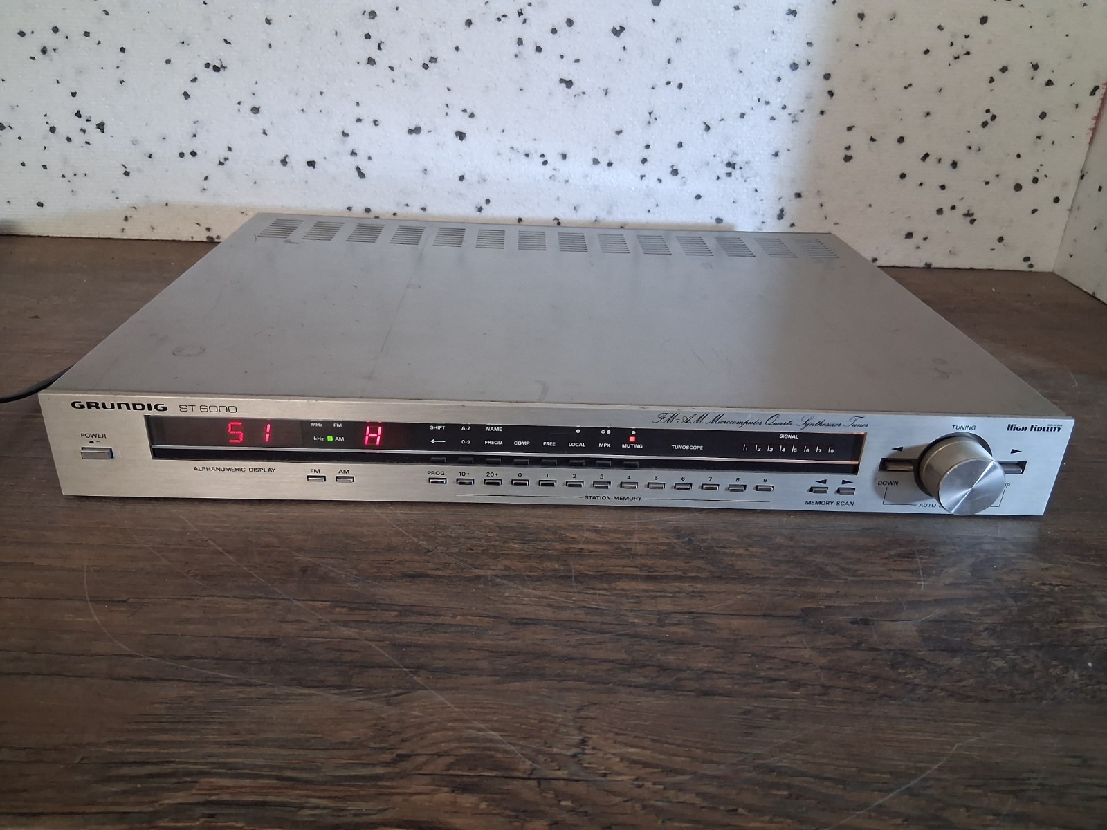 GRUNDIG ST 6000 Tuner (