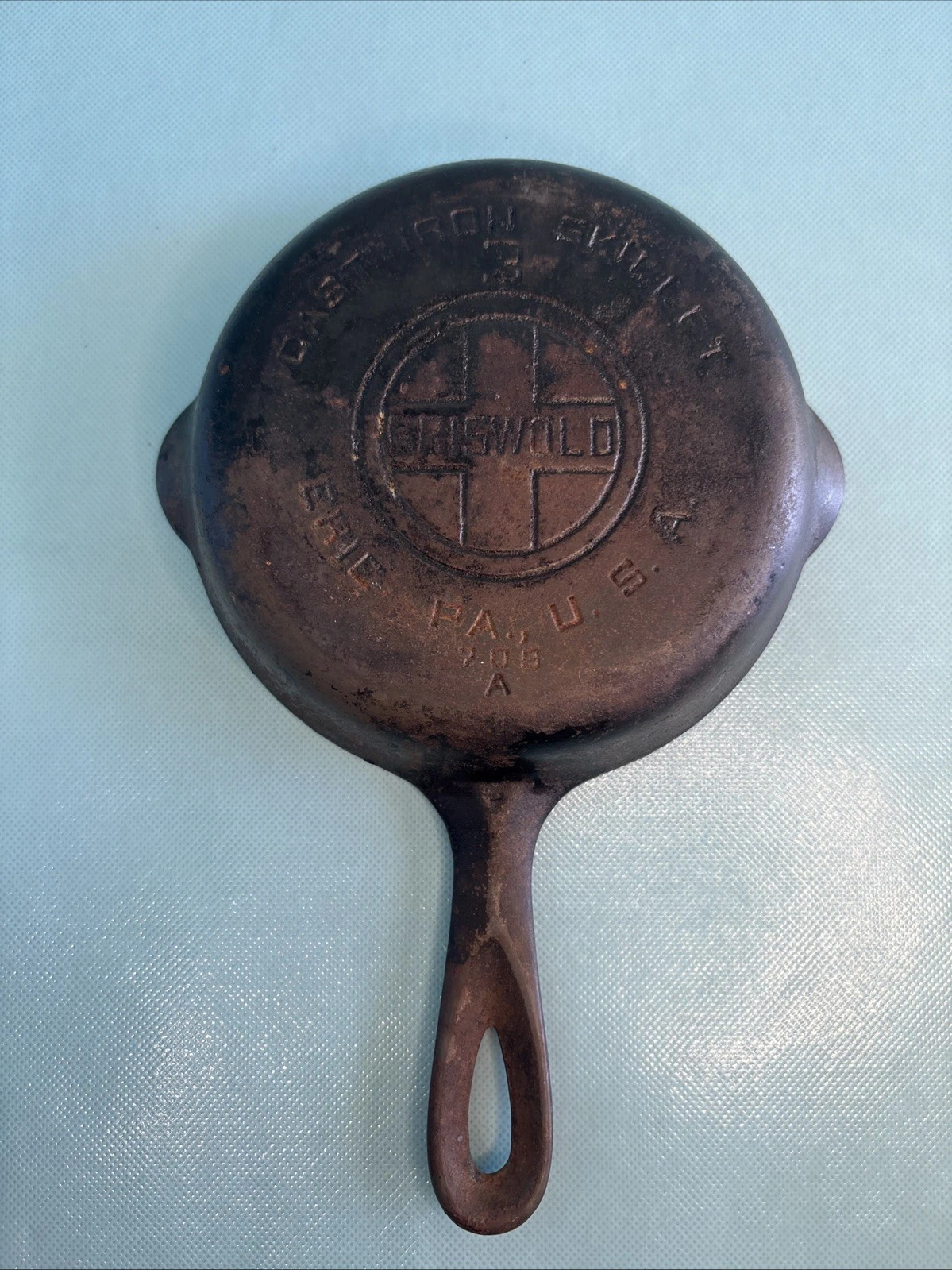 GRISWOLD No. 3 CAST IRON SKILLET LARGE BLOCK LOGO ERIE PA 709 A