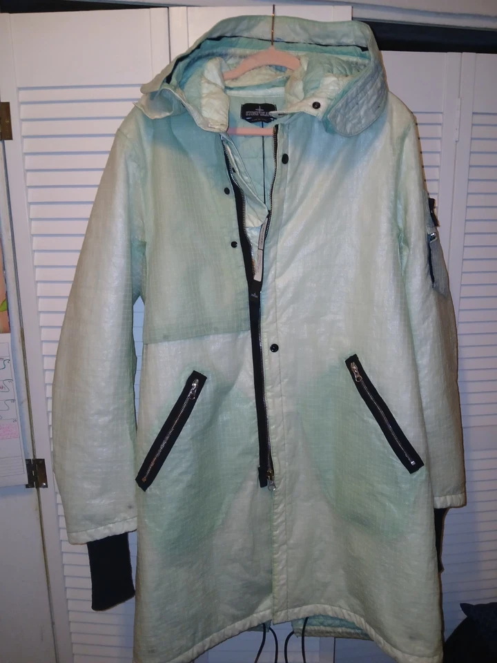 Chaqueta para mujer Stone Island verde claro o menta talla L nueva con etiquetas auténtica Foto 2 de 4