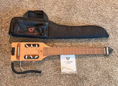L@@K! MINT CONDITION! traveler guitar ultra light classical nylon