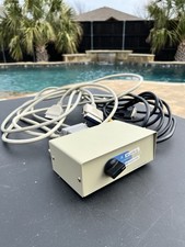 Vintage Manual Data Transfer Switch Box 2-Position 2-Port A/B - Cables Included