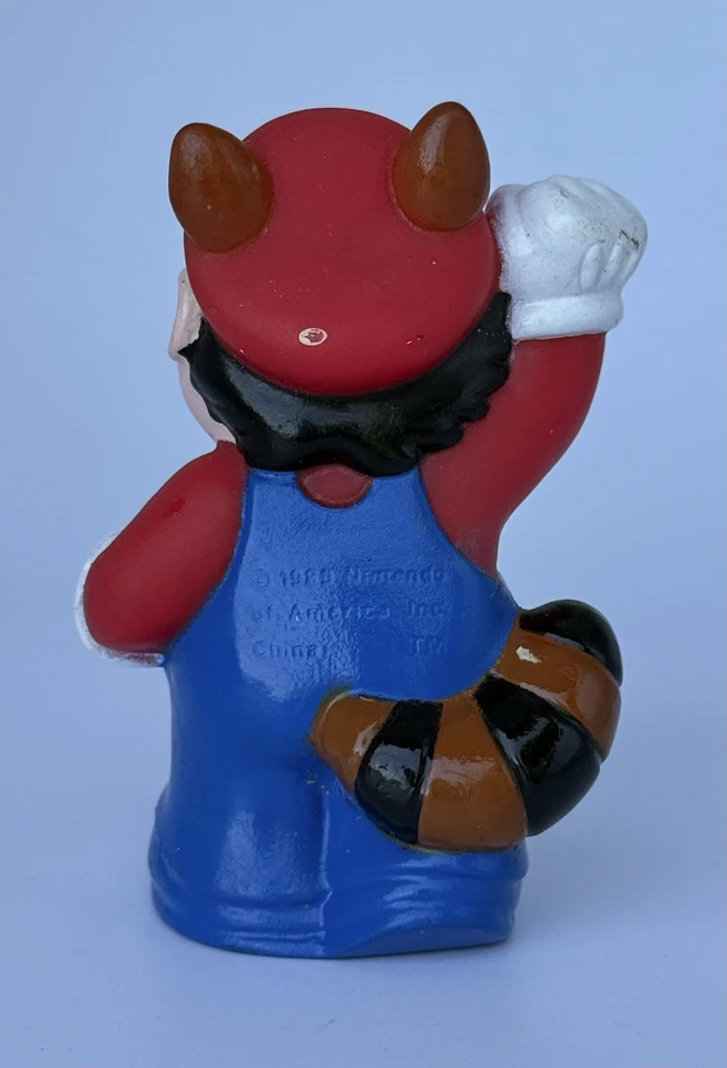 Super Mario Bros 3 McDonalds 1989 Under 3 Happy Meal juguete mapache tanooki Foto 3 de 4