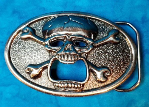 Kalan Skull \u0026 Crossbones Silver Tone 