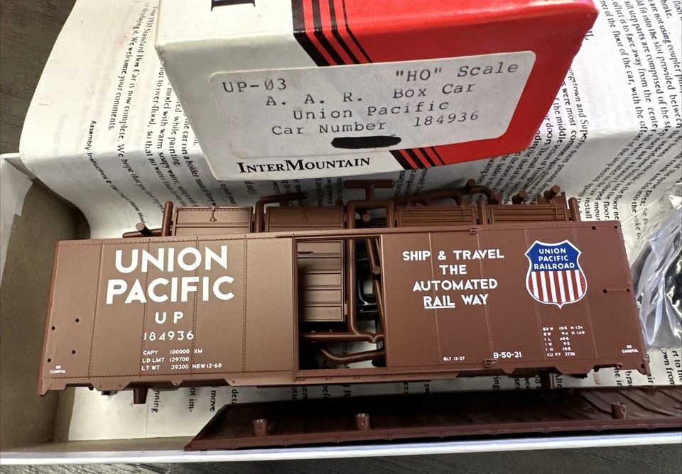 Intermountain Railway HO Kit #UP-03 AAR 40' Box Car - Union Pacific #184936 NOS - Image 3 of 4