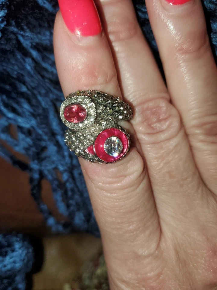 Size 6. NWT. RUBY AND DIAMONIQUE RING - Image 4 of 4