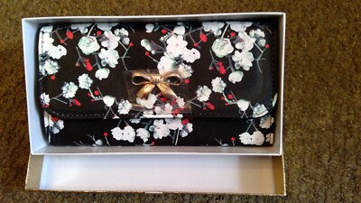 AVON. Brand new, wallet, card, purse. In box. 8 inch wide 4.5 inch deep ...