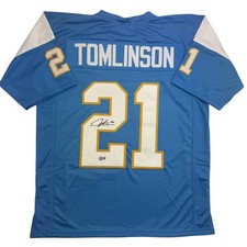 2018 Leaf Autographed Football Jersey Edition 7