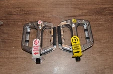 MONGOOSE  REBEL Craze Brawler Bike Alloy Anti Slip Platform Pedals.