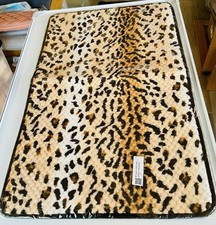Gorgeous Leopard Print Soft Feel Non-Slip Bathroom Rug