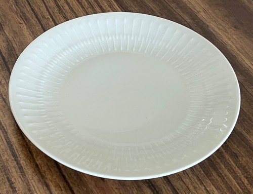 8 Vintage Hutschenreuther Selb APART White BREAD & BUTTER Plates 6" ~ NICE - Picture 2 of 10