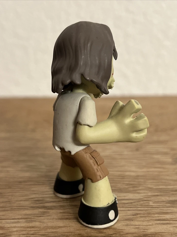 FUNKO THE WALKING DEAD ZOMBIE MYSTERY MINIS 3” ACTION FIGURE VINYL TOY - image 4 of 4